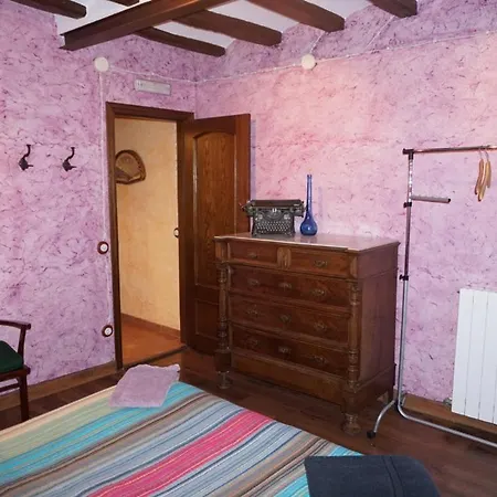 Casa Rural Cal Parines Country house